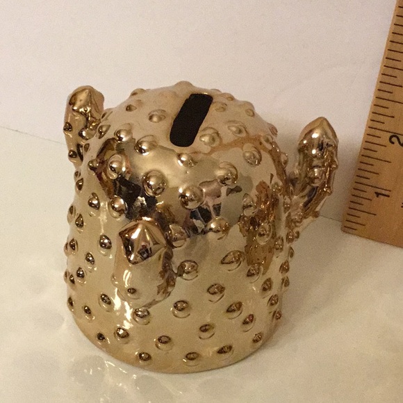 Pier 1 set of cactus banks - Picture 6 of 6